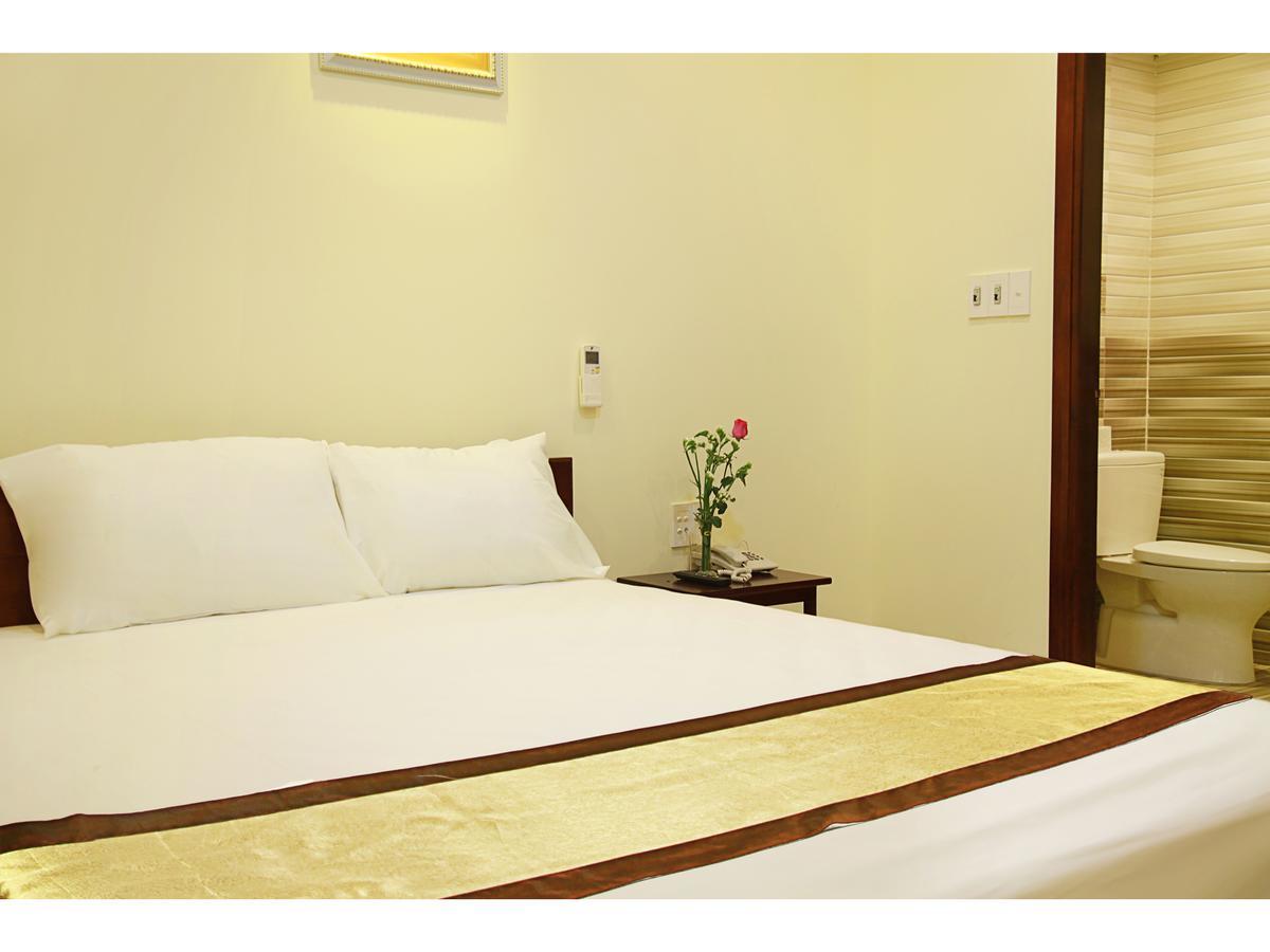 Thanh Nhan Hotel Da Nang Exterior photo